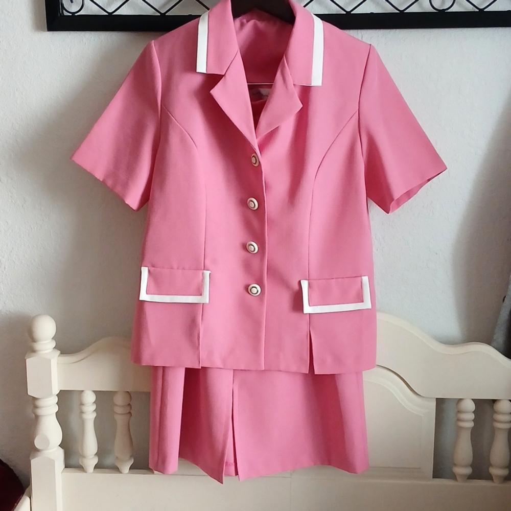 Elisabeth Williams Vintage 2 piece pink skirt set vintage size 10